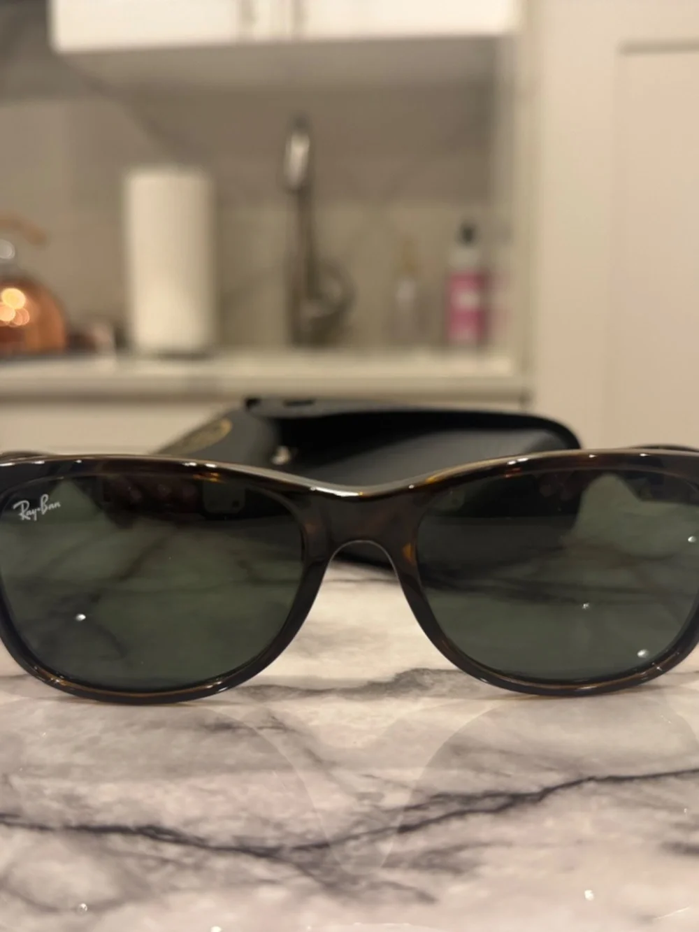 Ray Bans - New Wayfarer Classic